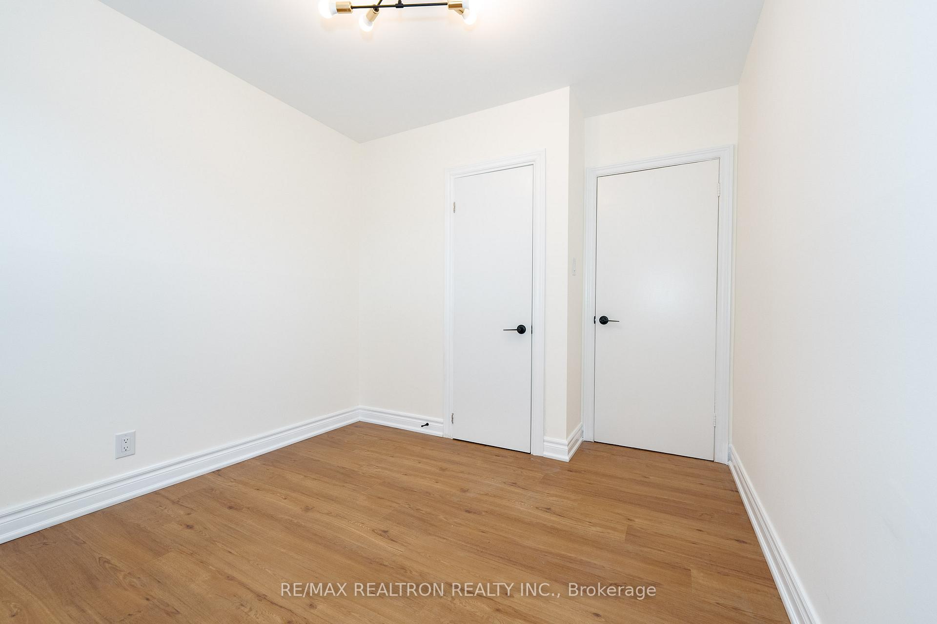 Photo 29 of 15 Richardson Drive, Aurora, Aurora Highlands — HOMEH
