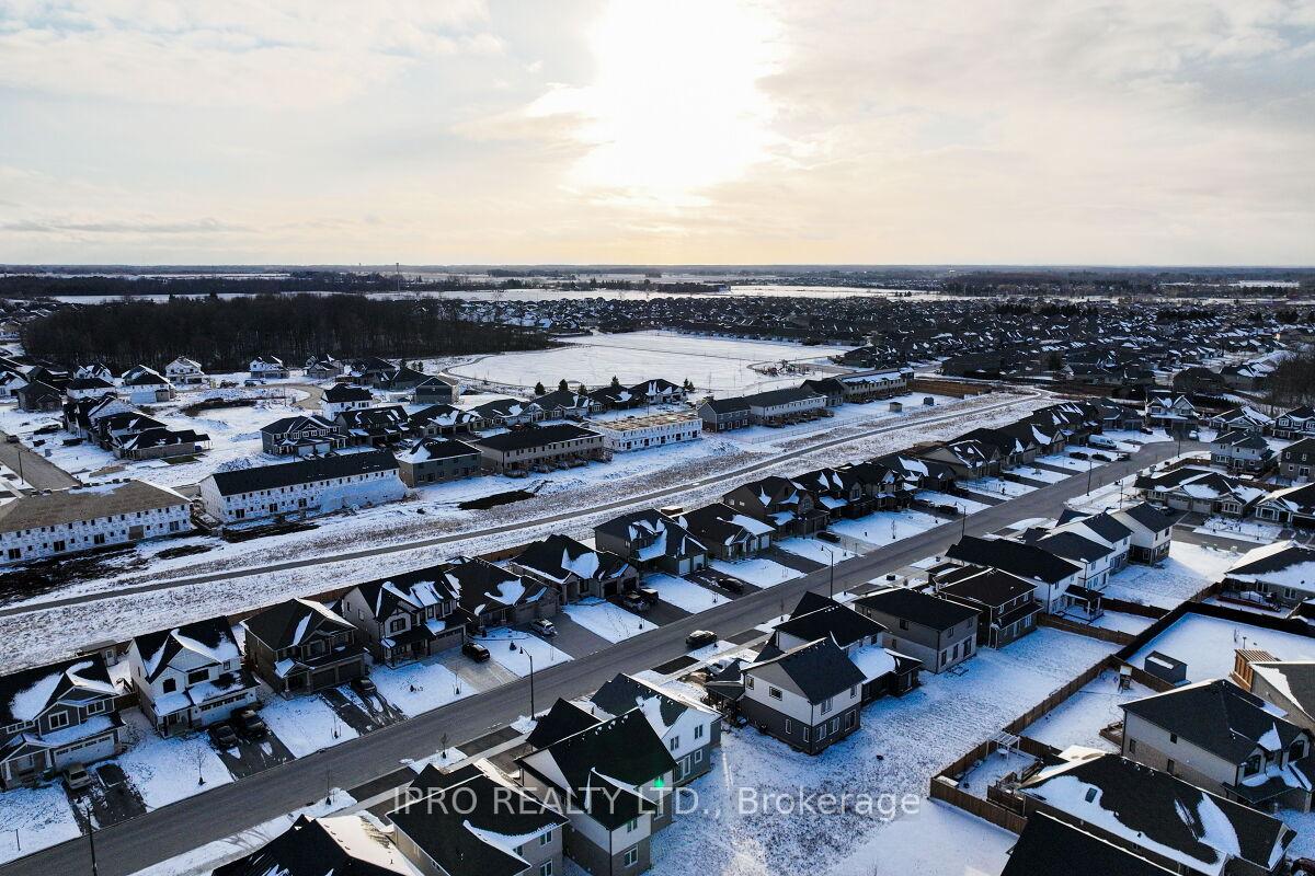 Photo 43 of 111 Renaissance Drive, St. Thomas — HOMEH