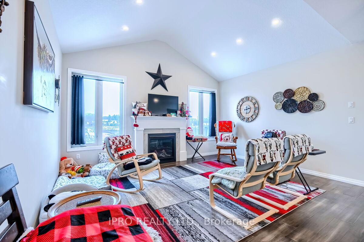 Photo 36 of 111 Renaissance Drive, St. Thomas — HOMEH