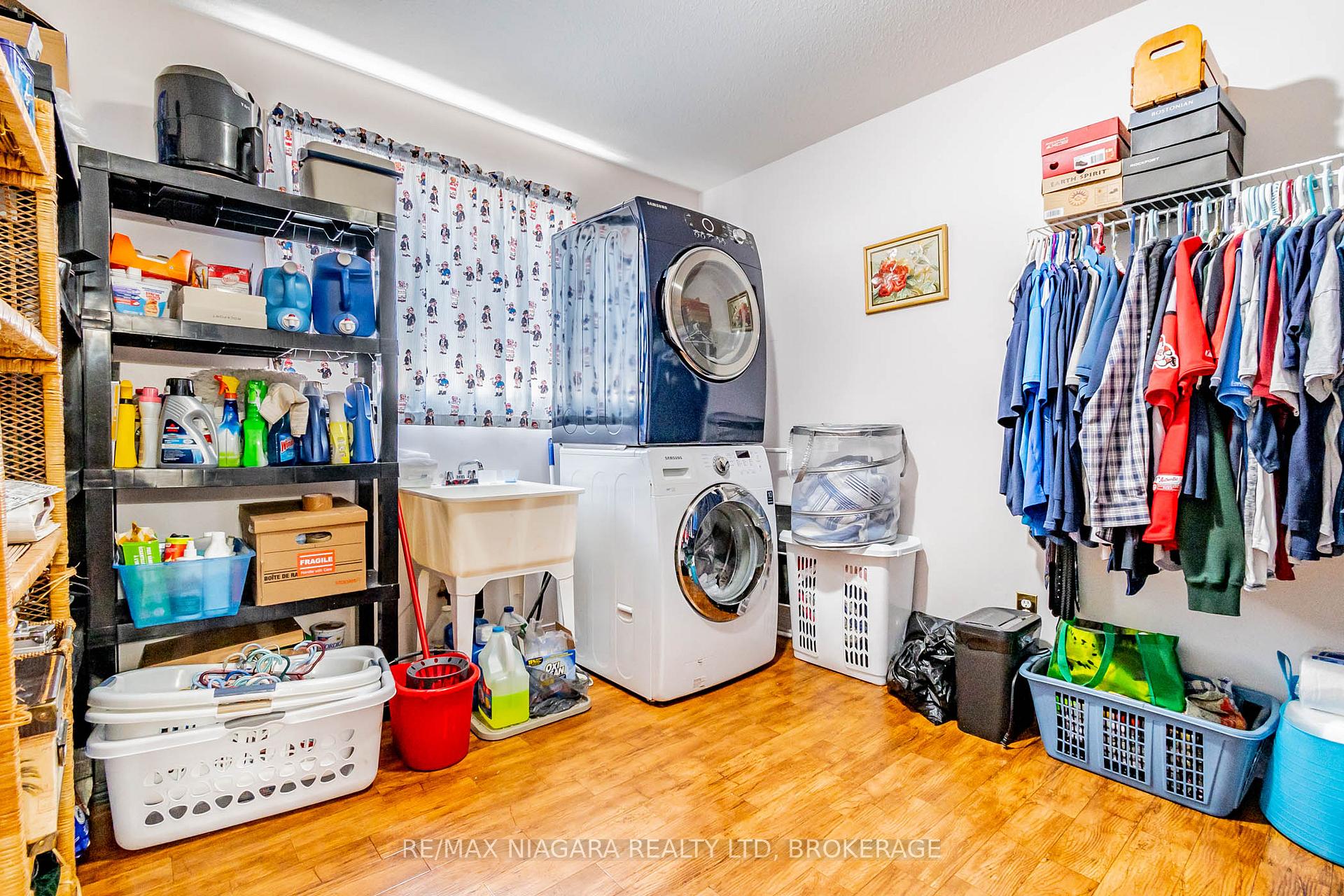 Photo 13 of 14 Jennifer Crescent, St. Catharines, Carlton/Bunting — HOMEH