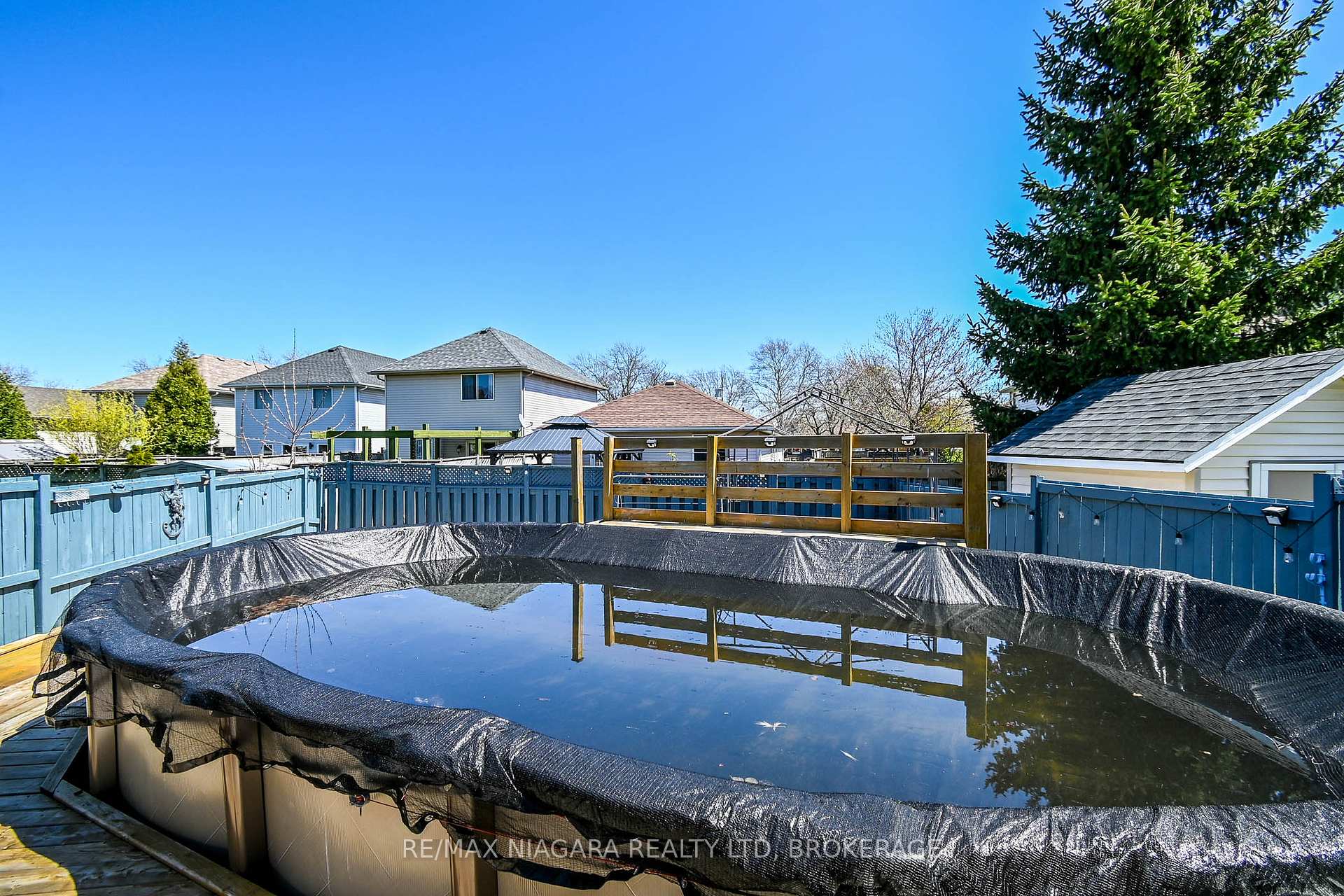 Photo 23 of 14 Jennifer Crescent, St. Catharines, Carlton/Bunting — HOMEH