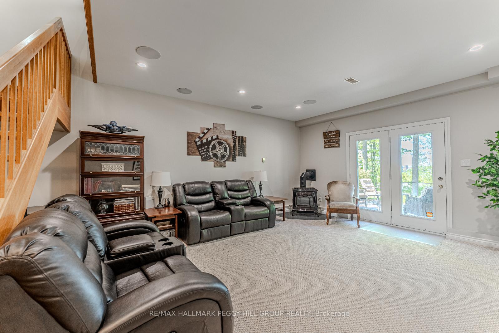 Photo 13 of 64 Woodcrest Road, Barrie, Allandale Heights — HOMEH