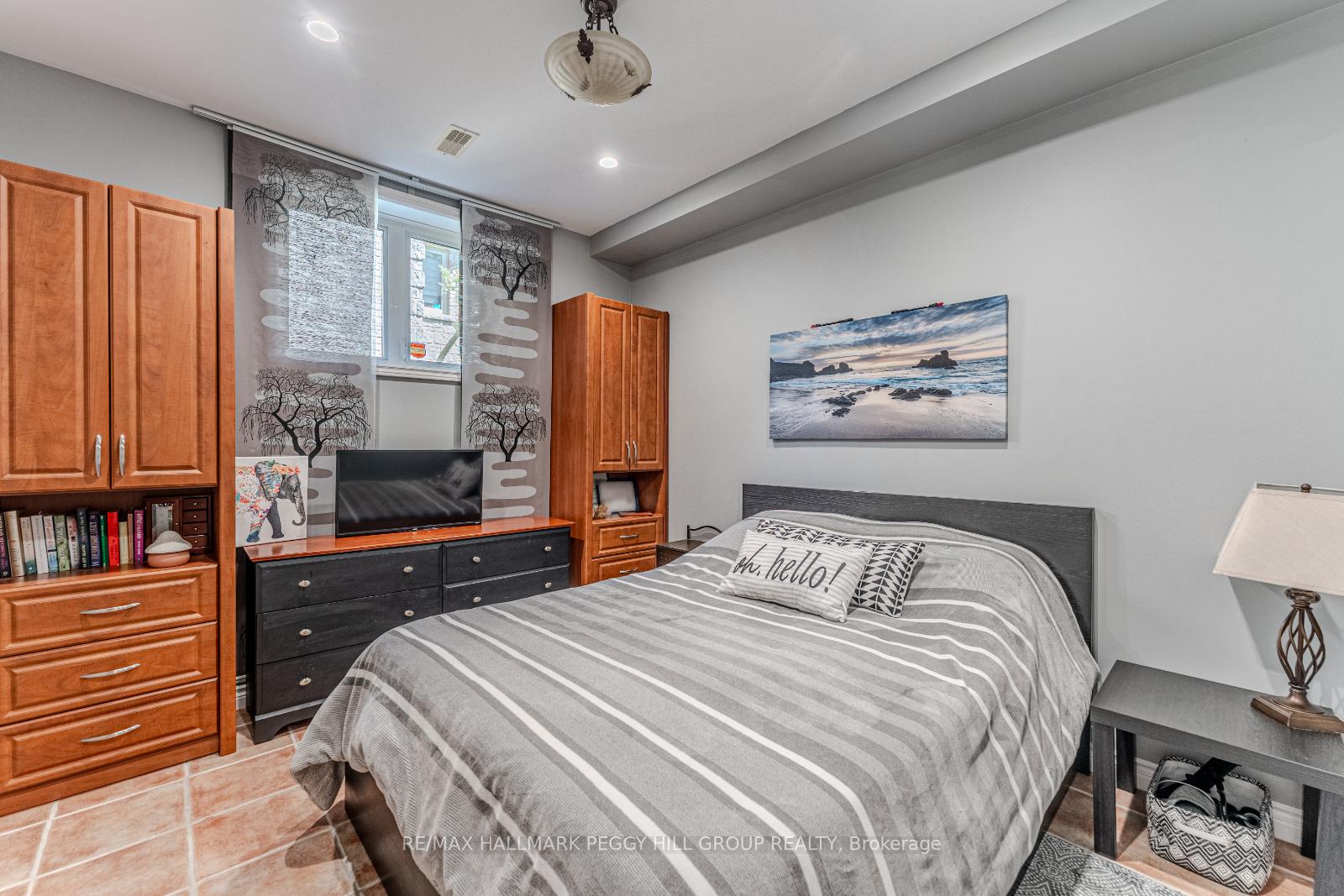 Photo 17 of 64 Woodcrest Road, Barrie, Allandale Heights — HOMEH