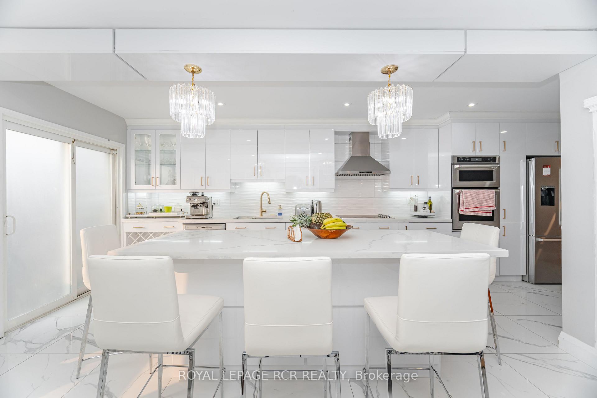 Photo 1 of 127 Tiller Trail, Brampton, Fletcher's Creek Village — HOMEH