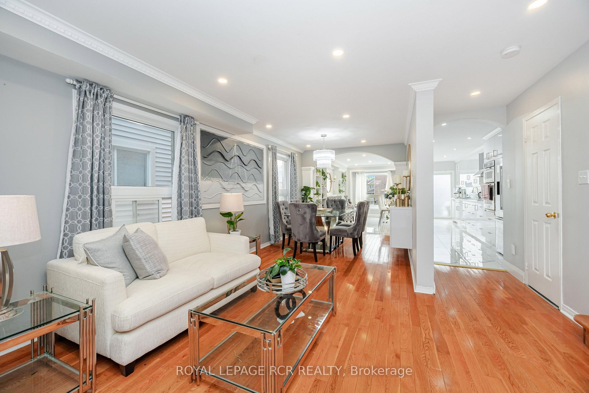 Photo 5 of 127 Tiller Trail, Brampton, Fletcher's Creek Village — HOMEH