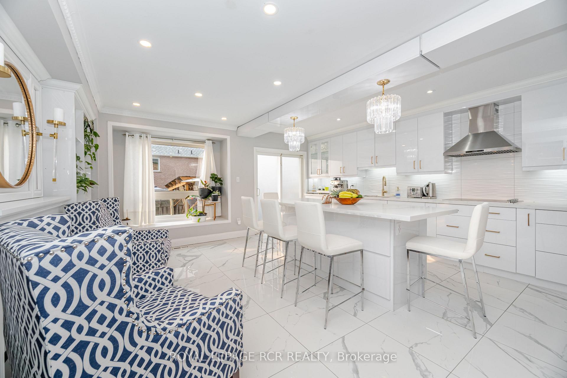 Photo 21 of 127 Tiller Trail, Brampton, Fletcher's Creek Village — HOMEH