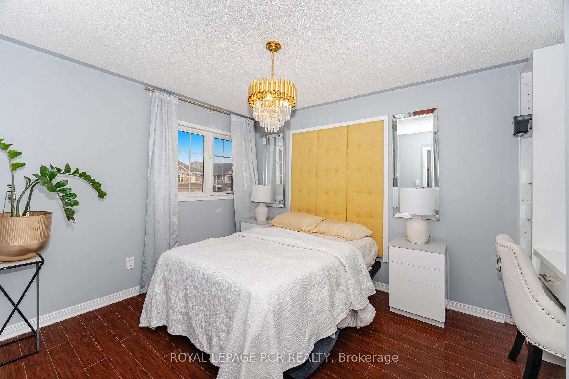 Photo 22 of 127 Tiller Trail, Brampton, Fletcher's Creek Village — HOMEH