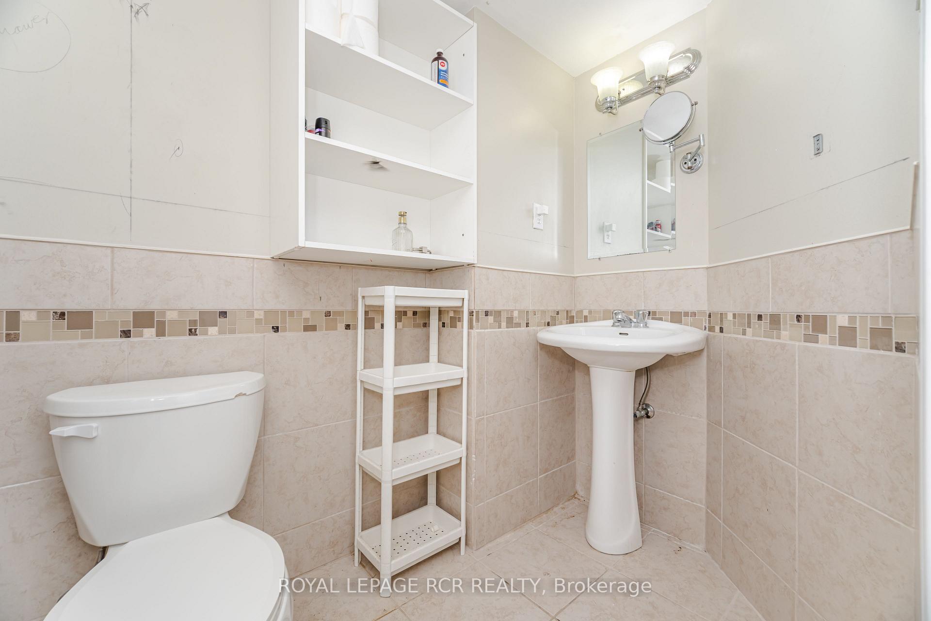 Photo 18 of 127 Tiller Trail, Brampton, Fletcher's Creek Village — HOMEH