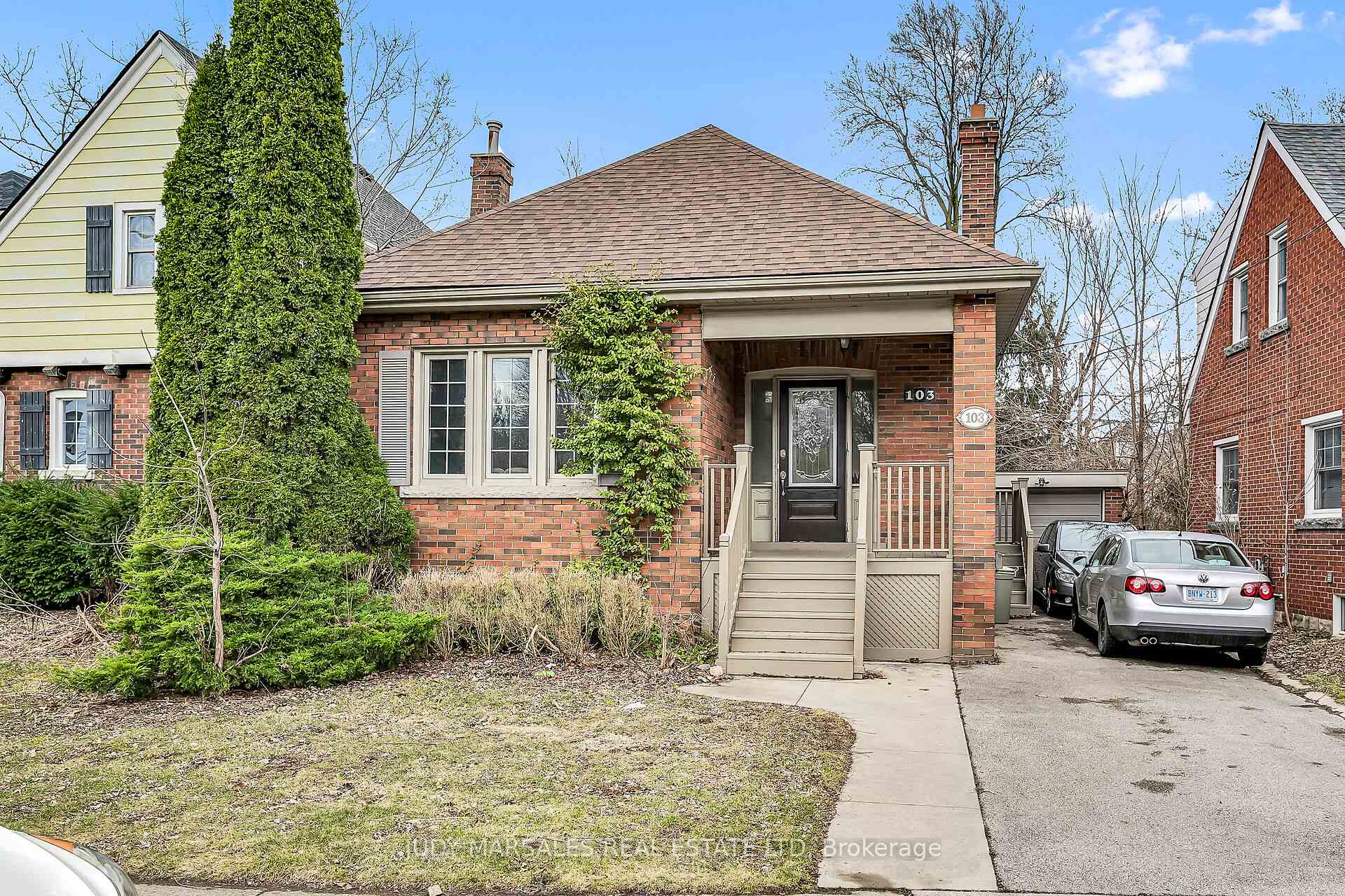 Photo 2 of 103 Arkell Street, Hamilton, Westdale — HOMEH