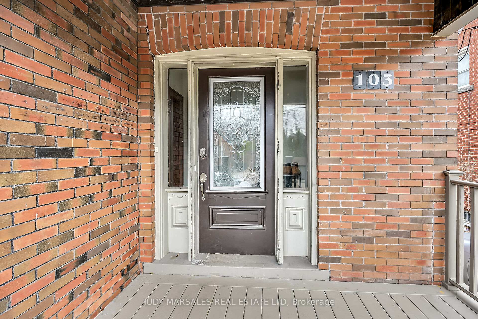 Photo 4 of 103 Arkell Street, Hamilton, Westdale — HOMEH