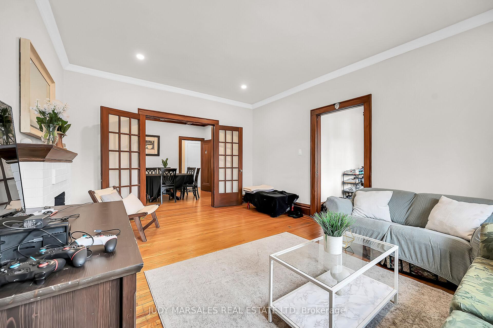 Photo 8 of 103 Arkell Street, Hamilton, Westdale — HOMEH