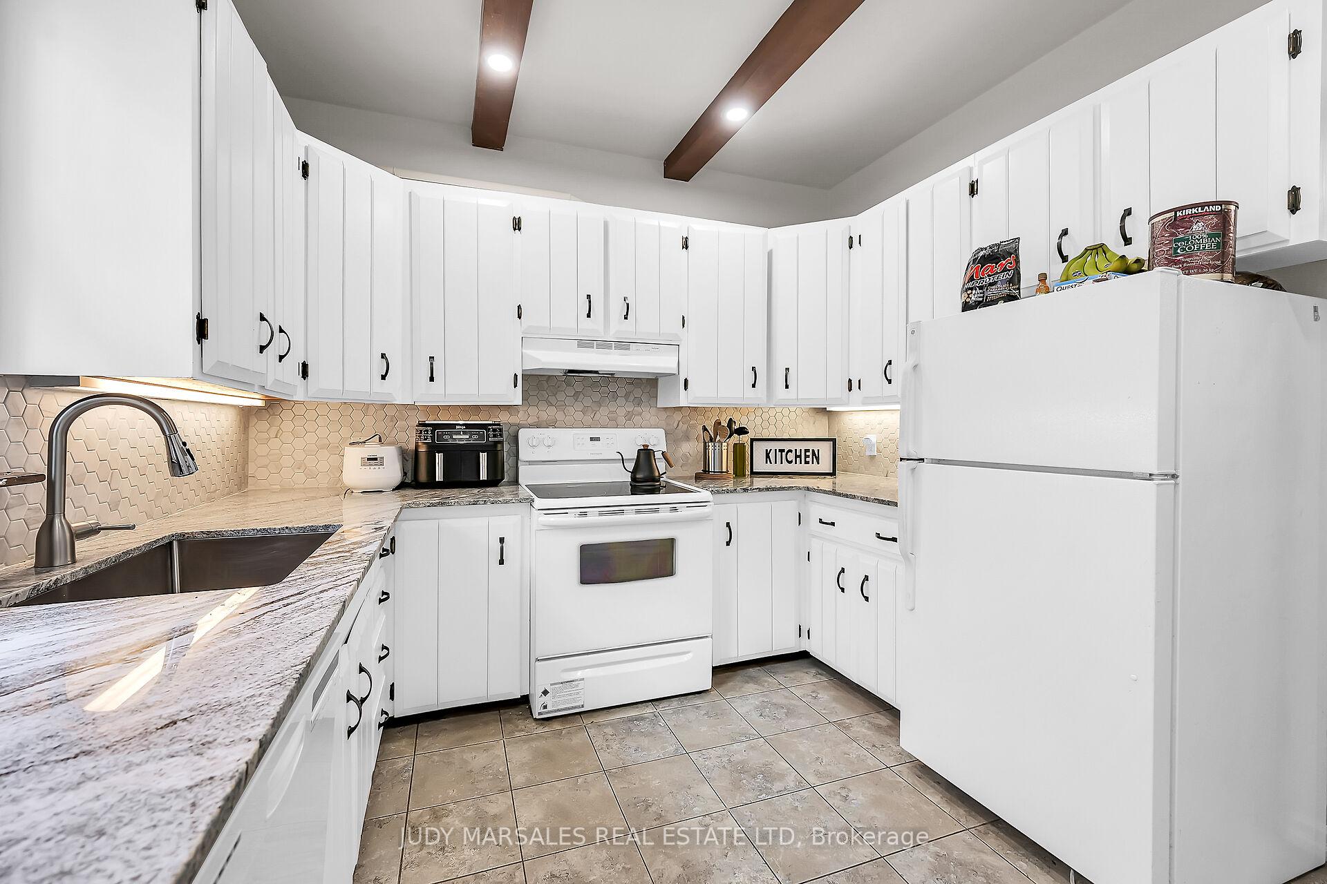 Photo 15 of 103 Arkell Street, Hamilton, Westdale — HOMEH