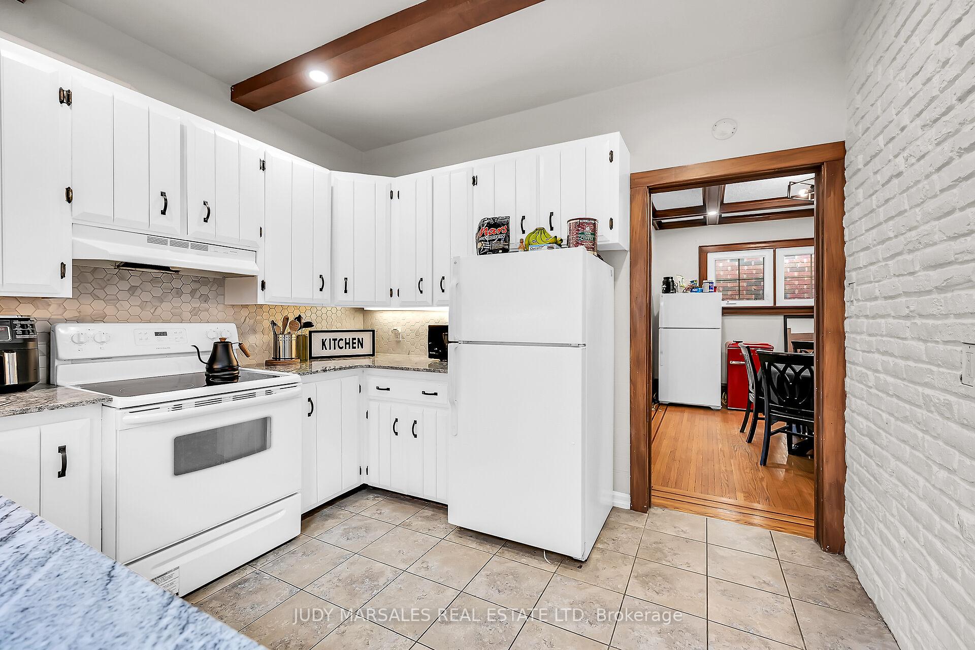 Photo 16 of 103 Arkell Street, Hamilton, Westdale — HOMEH
