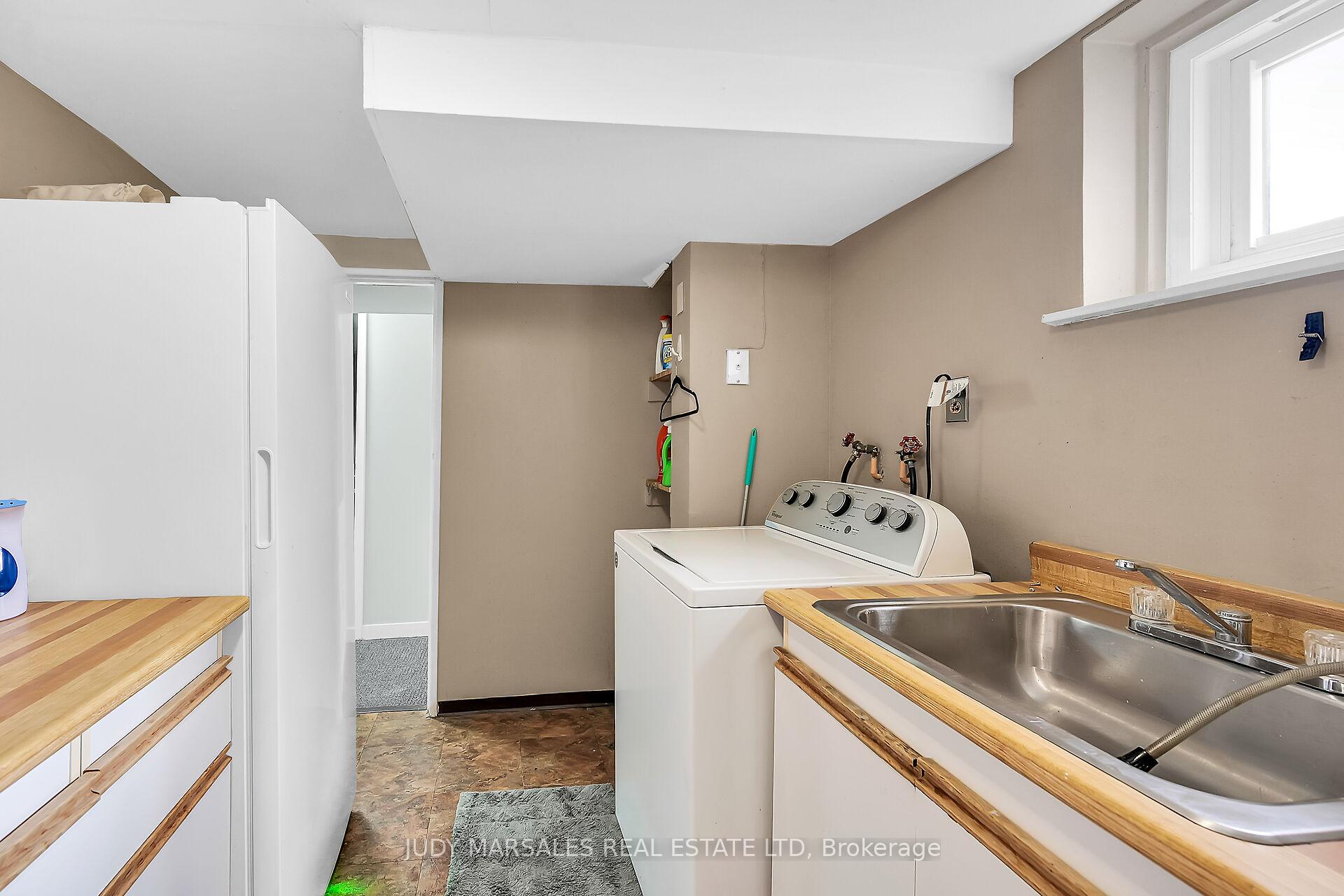 Photo 34 of 103 Arkell Street, Hamilton, Westdale — HOMEH