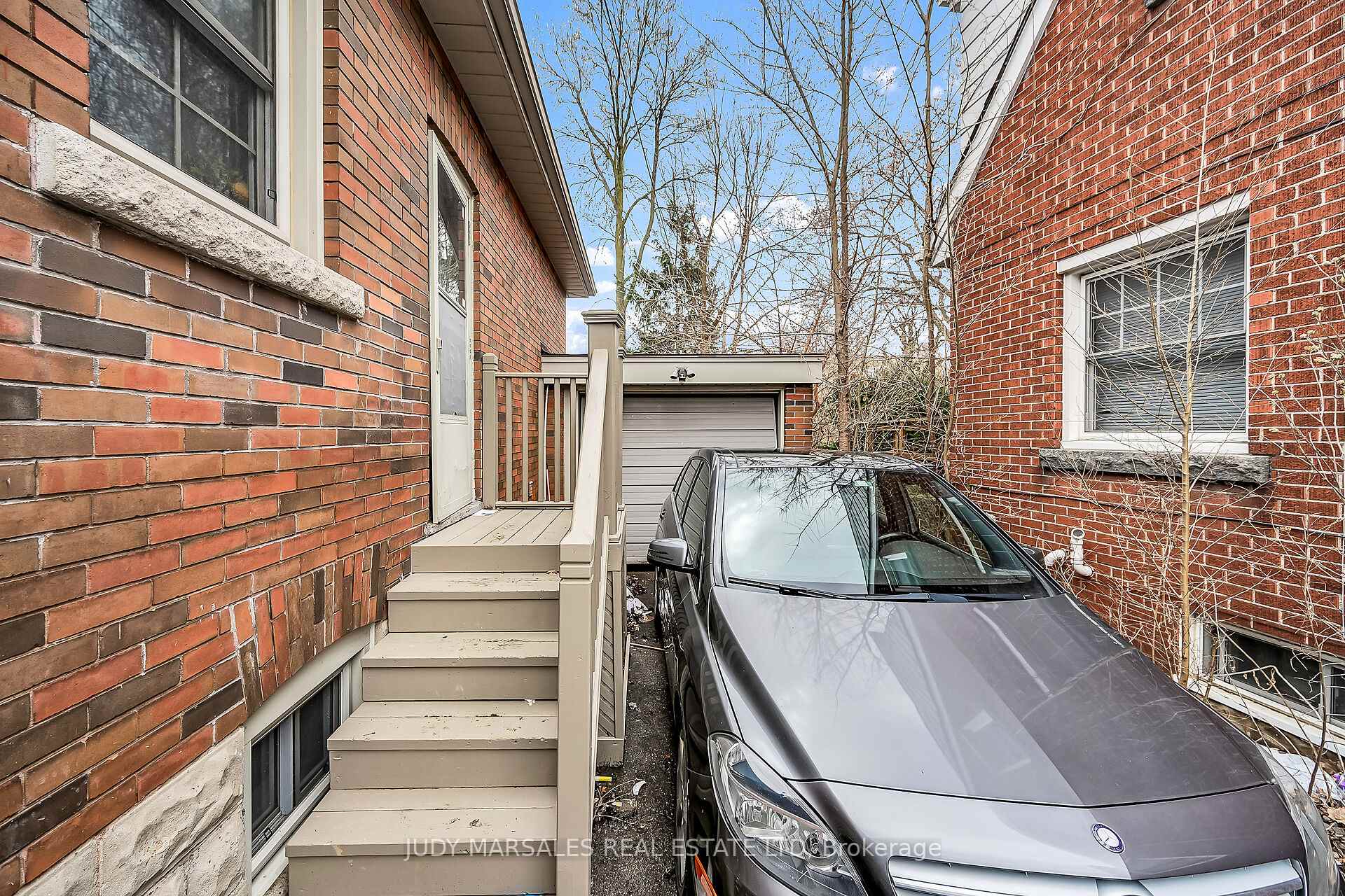 Photo 37 of 103 Arkell Street, Hamilton, Westdale — HOMEH