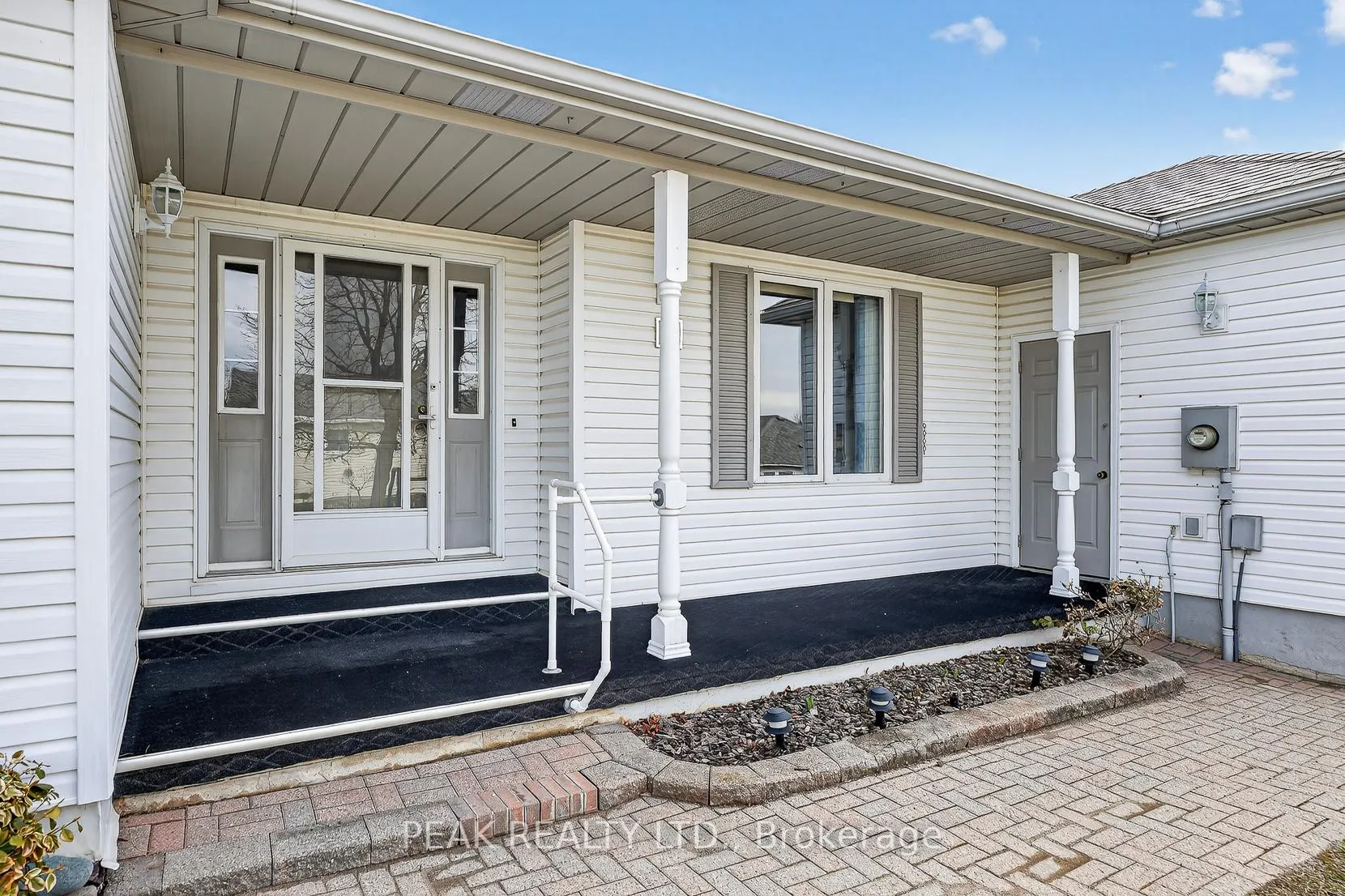 Photo 3 of 39 Summit Crescent, Wilmot — HOMEH