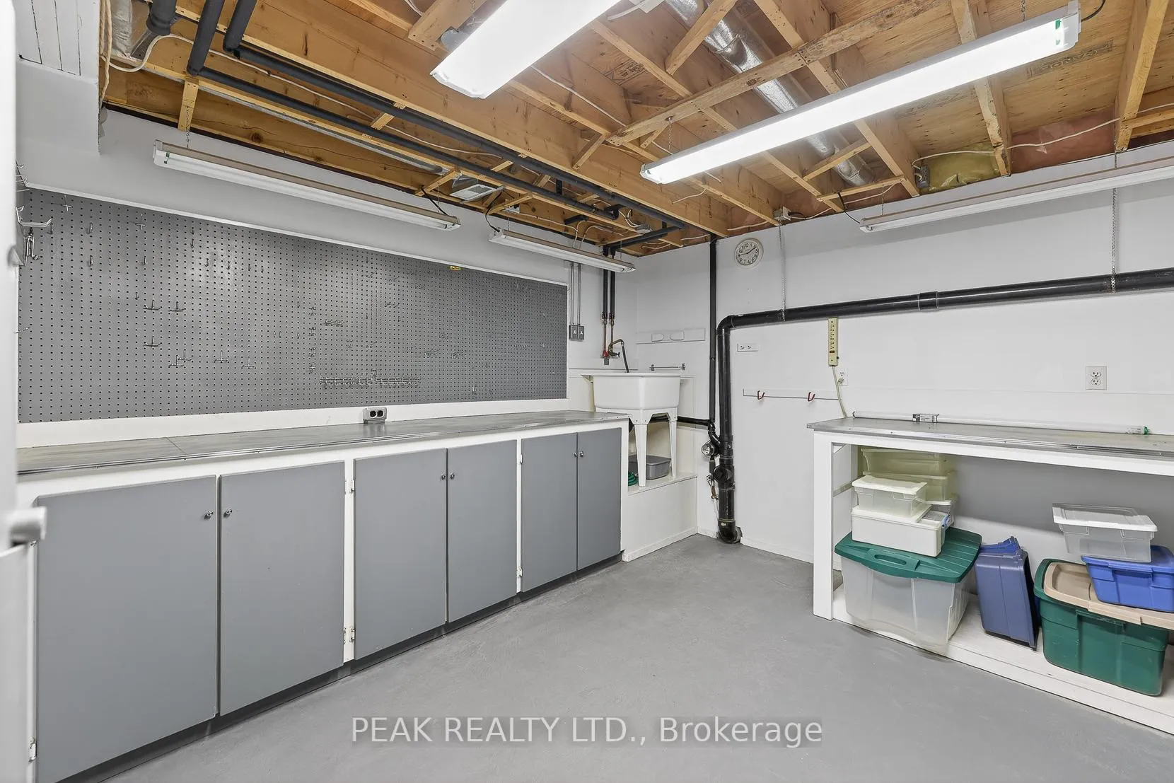 Photo 19 of 39 Summit Crescent, Wilmot — HOMEH