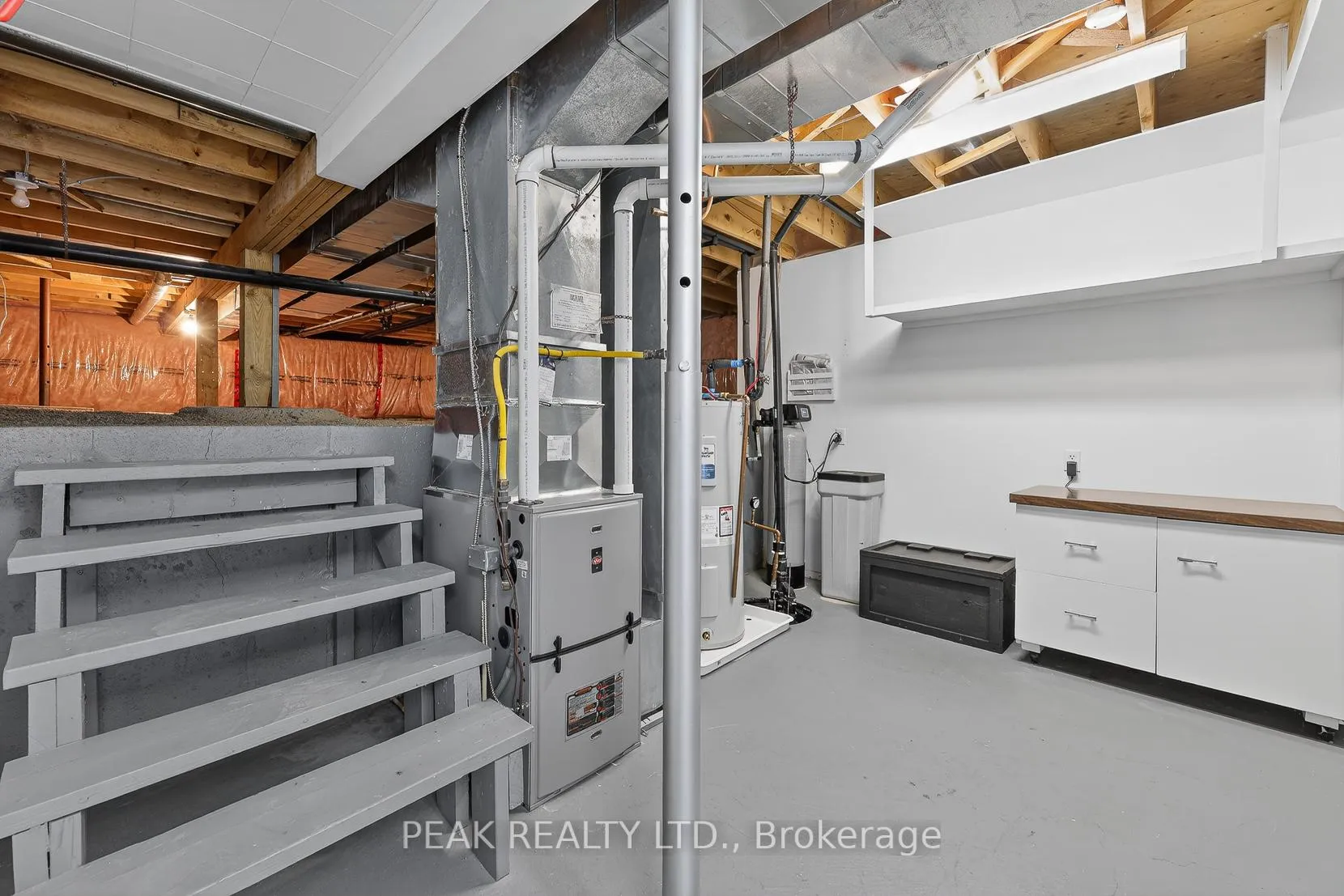 Photo 20 of 39 Summit Crescent, Wilmot — HOMEH