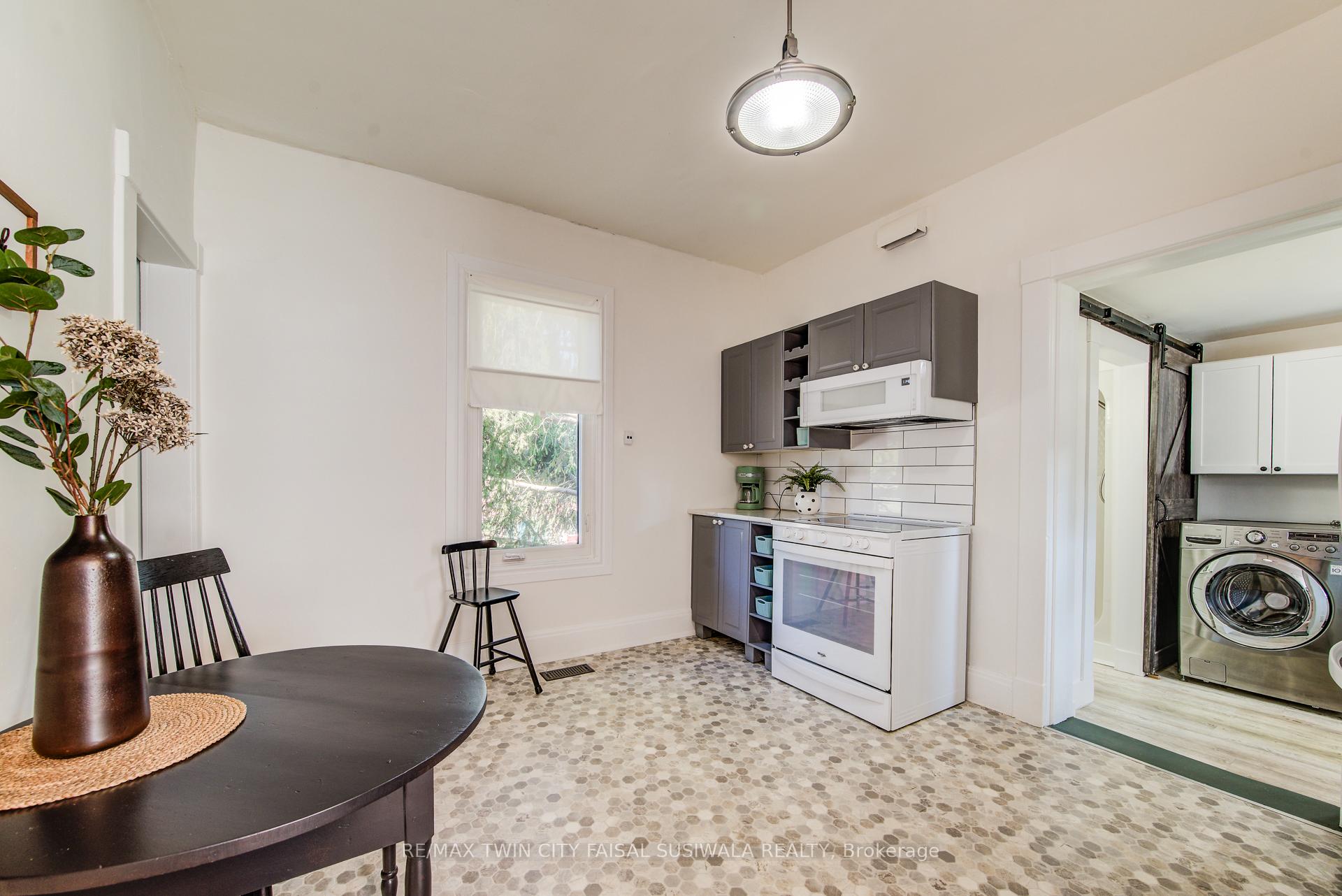 Photo 15 of 1631 Franklin Boulevard, Cambridge — HOMEH