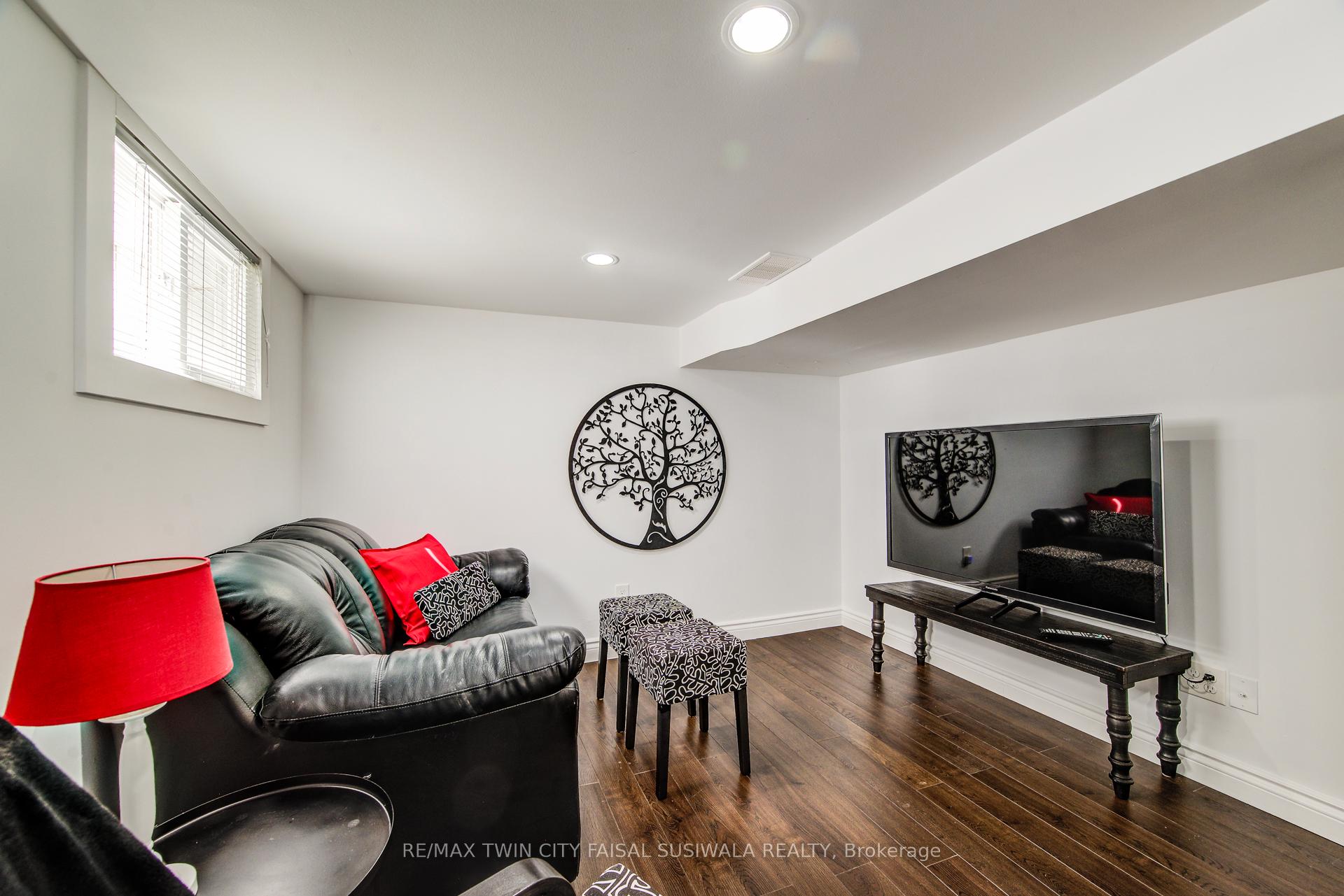 Photo 25 of 1631 Franklin Boulevard, Cambridge — HOMEH