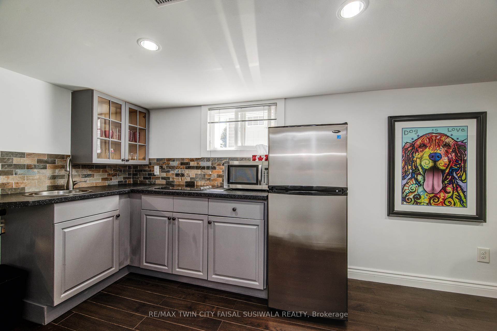Photo 32 of 1631 Franklin Boulevard, Cambridge — HOMEH