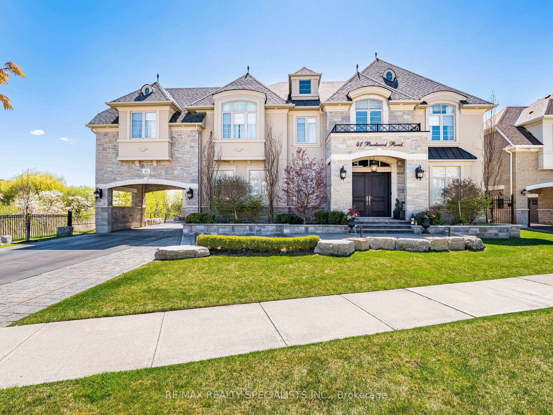 Front of 41 Burlwood Road