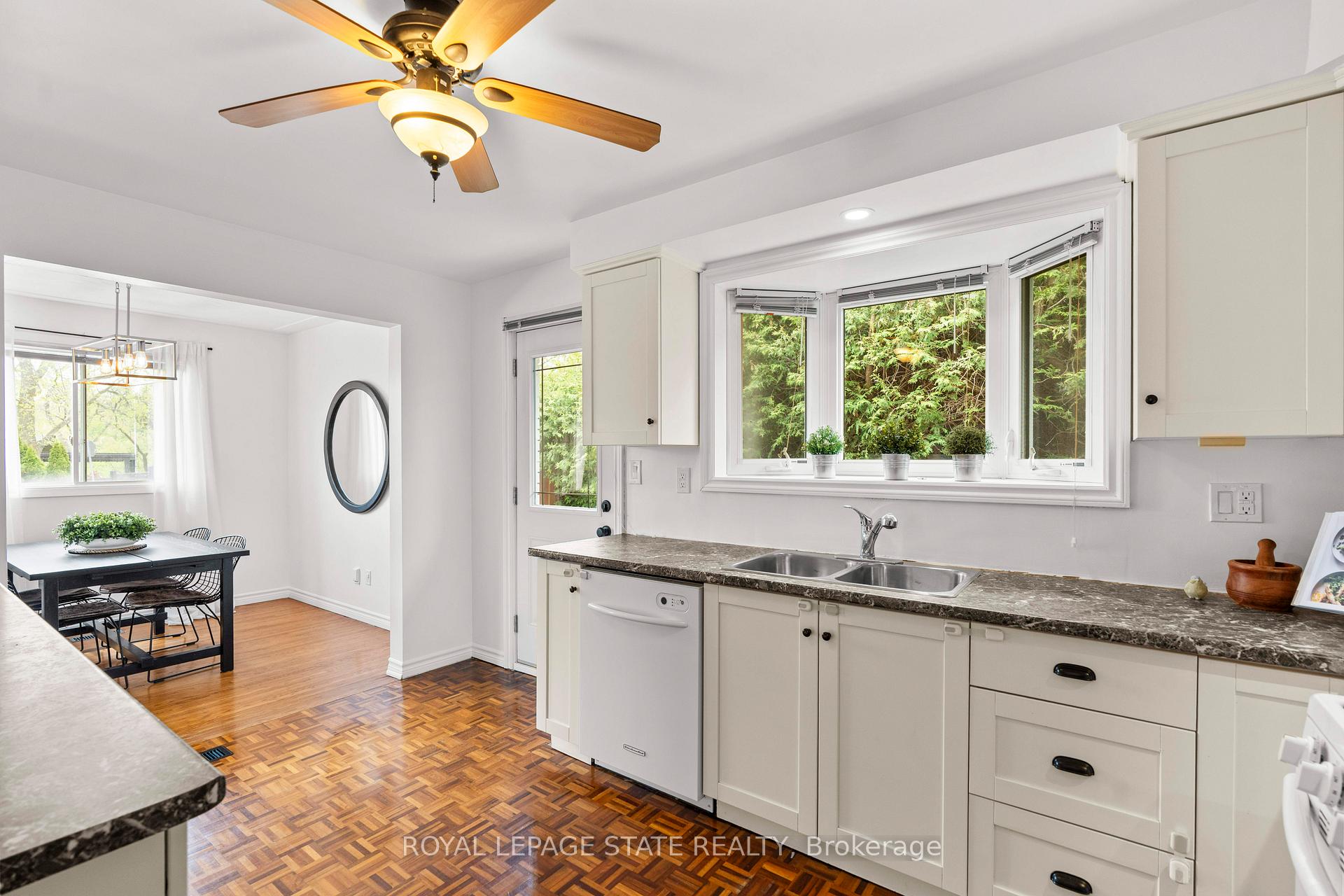Photo 7 of 14 Turnbull Road, Hamilton, Dundas — HOMEH