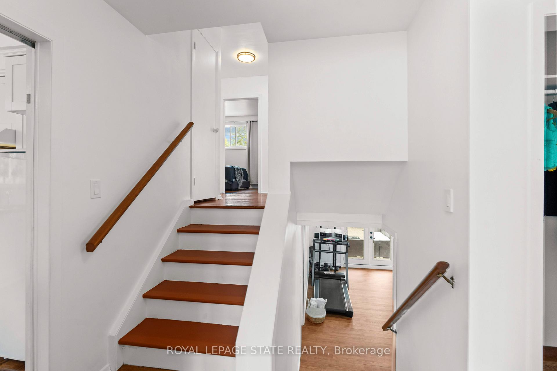 Photo 14 of 14 Turnbull Road, Hamilton, Dundas — HOMEH