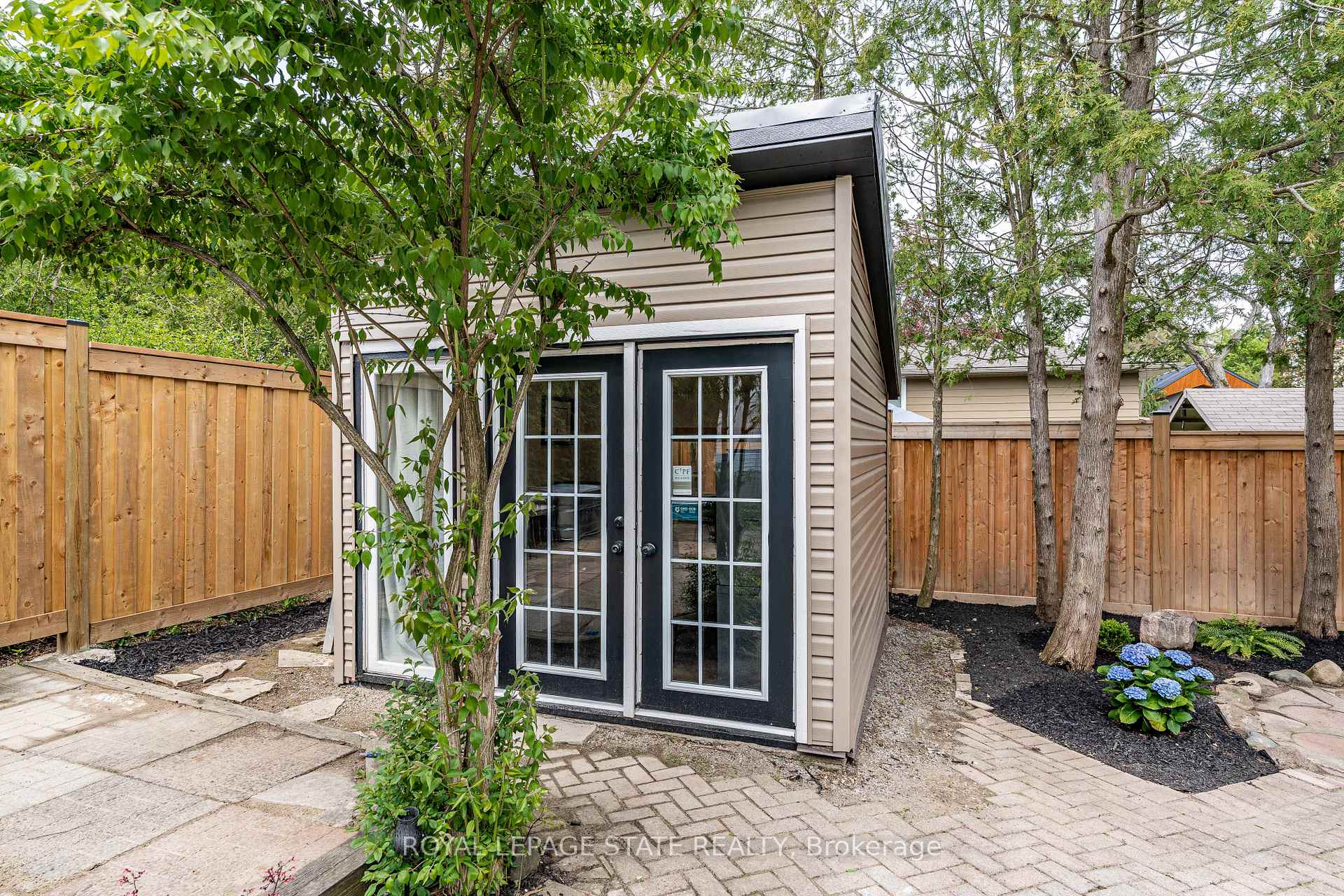 Photo 34 of 14 Turnbull Road, Hamilton, Dundas — HOMEH