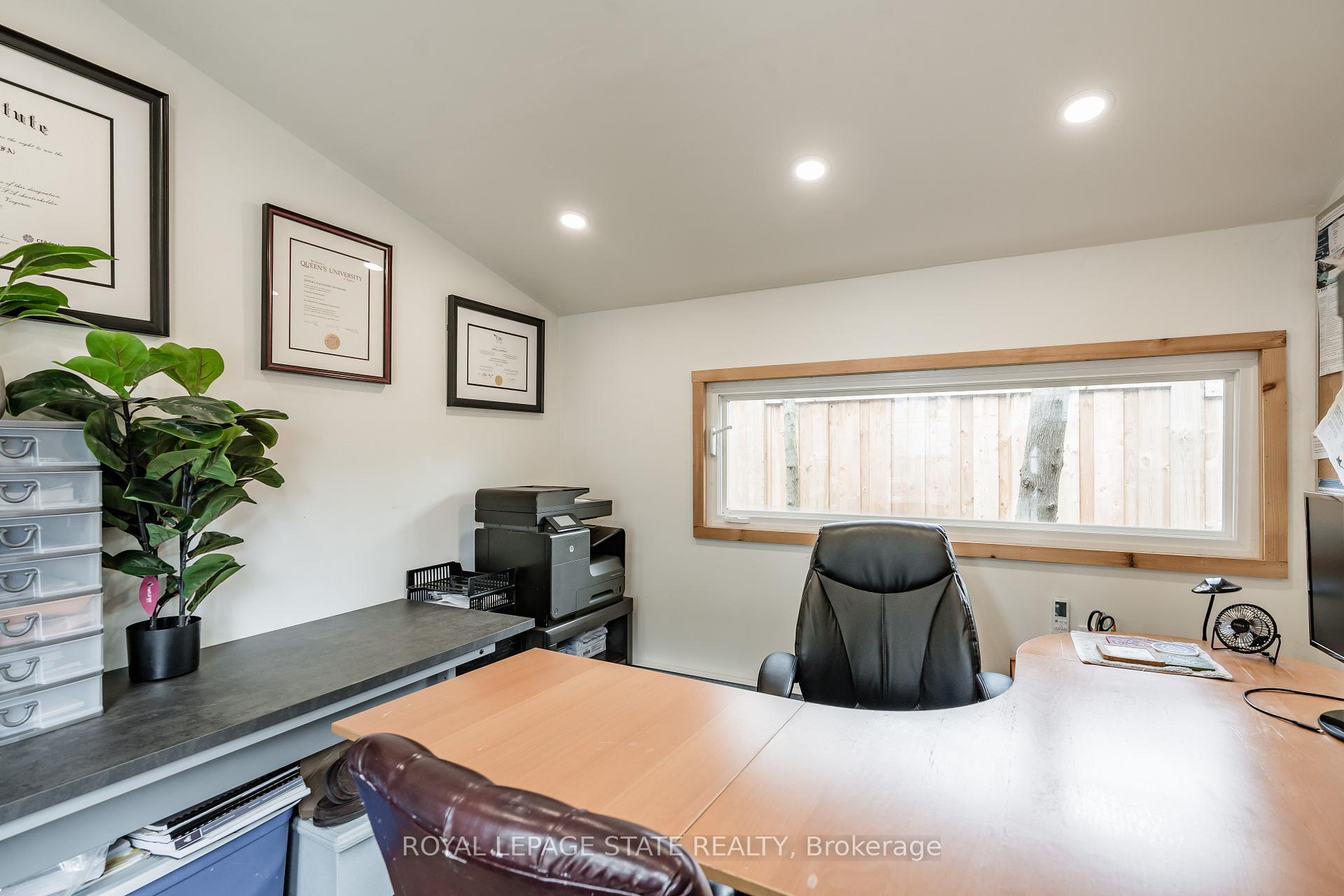 Photo 35 of 14 Turnbull Road, Hamilton, Dundas — HOMEH