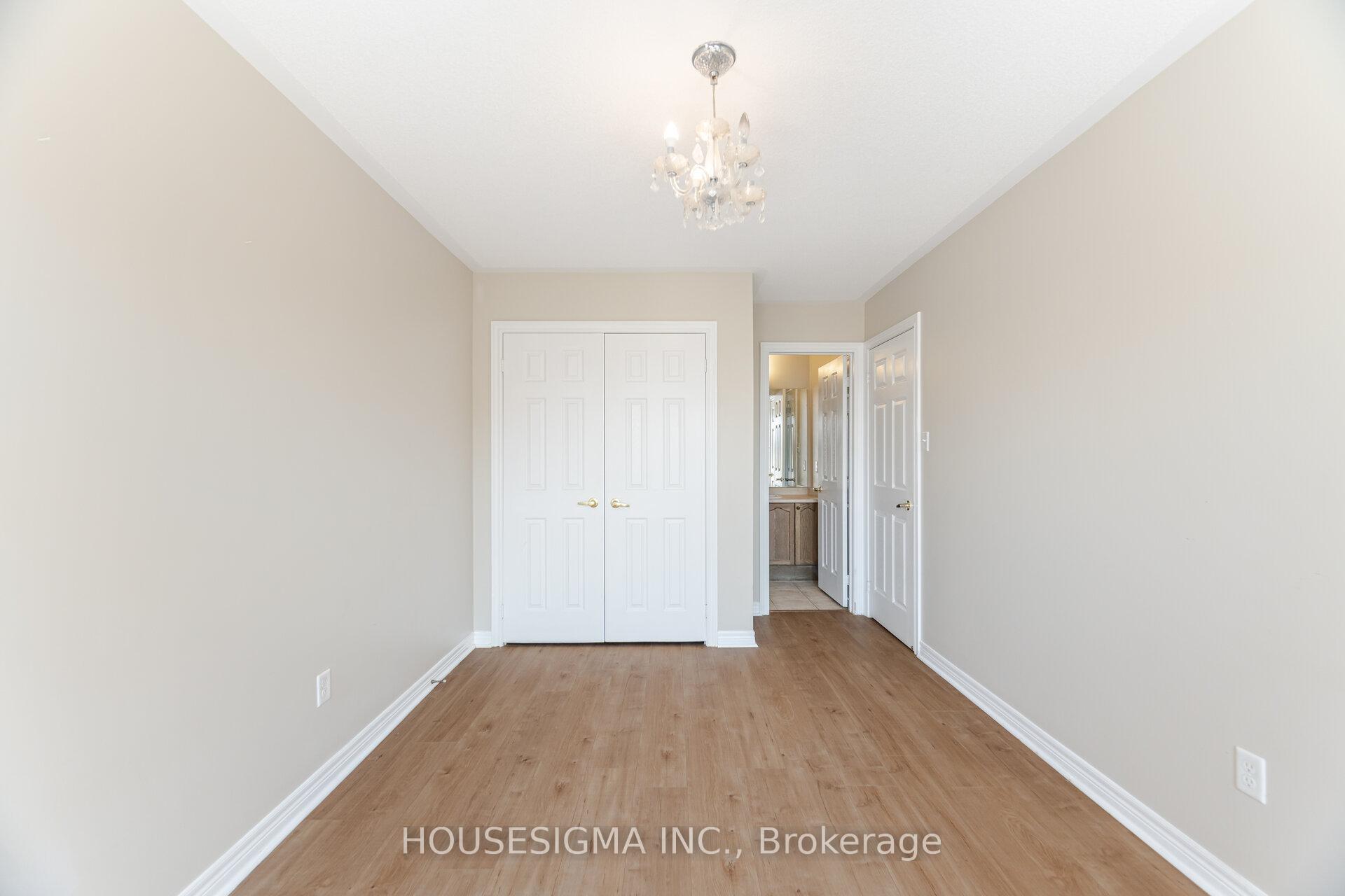 Photo 34 of 36 Arizona Drive, Brampton, Bram West — HOMEH