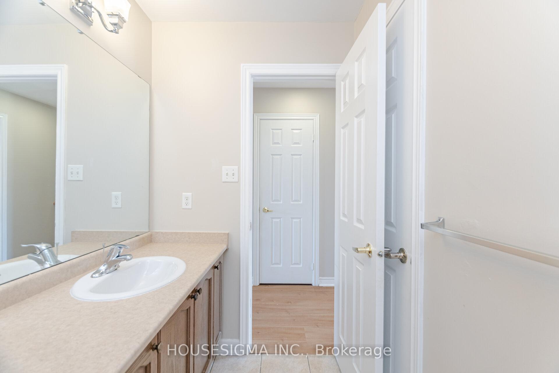 Photo 35 of 36 Arizona Drive, Brampton, Bram West — HOMEH