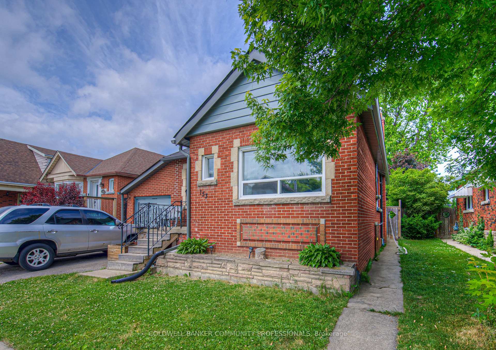 Photo 3 of 153 Fairfield Avenue, Hamilton, Homeside — HOMEH