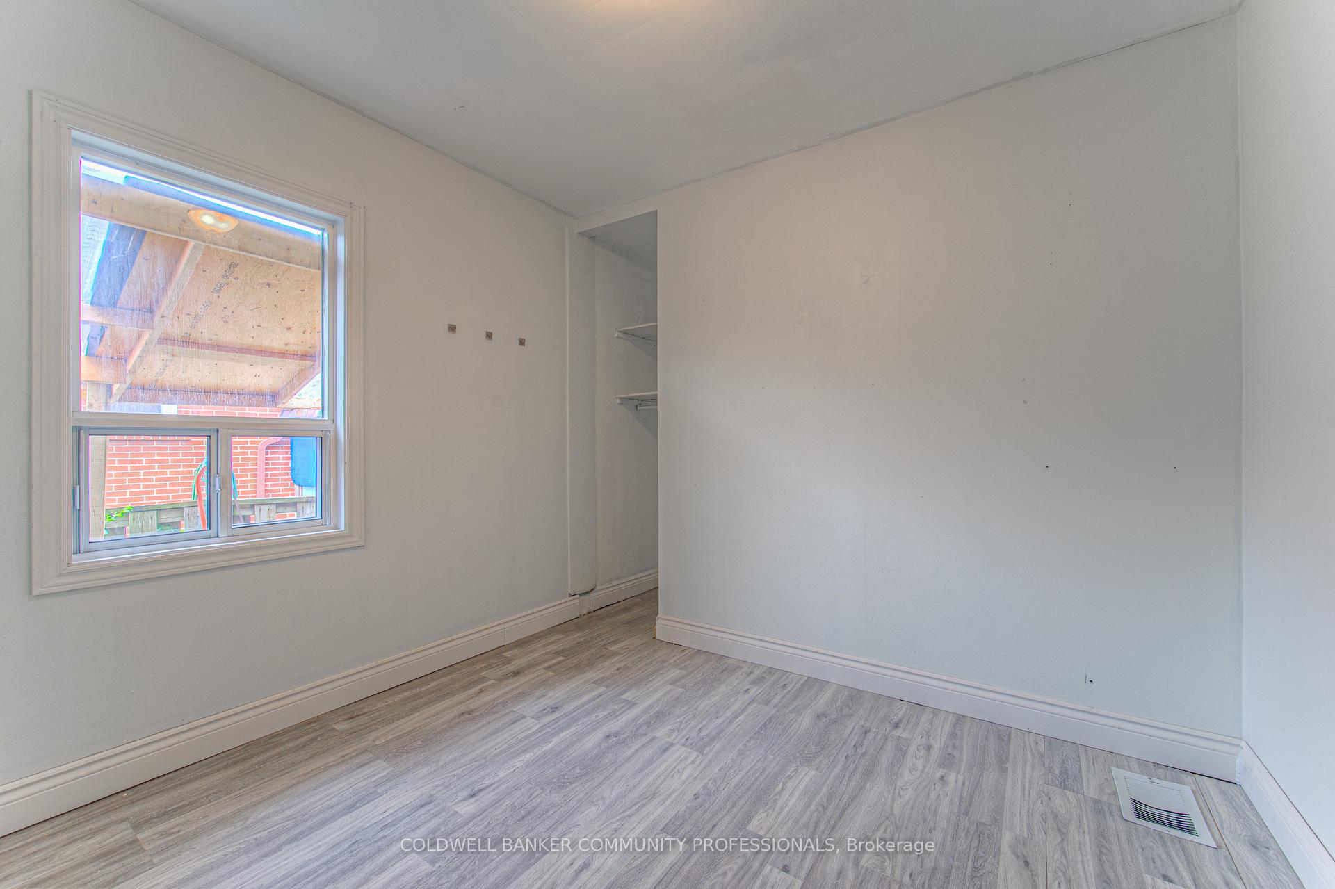 Photo 19 of 153 Fairfield Avenue, Hamilton, Homeside — HOMEH