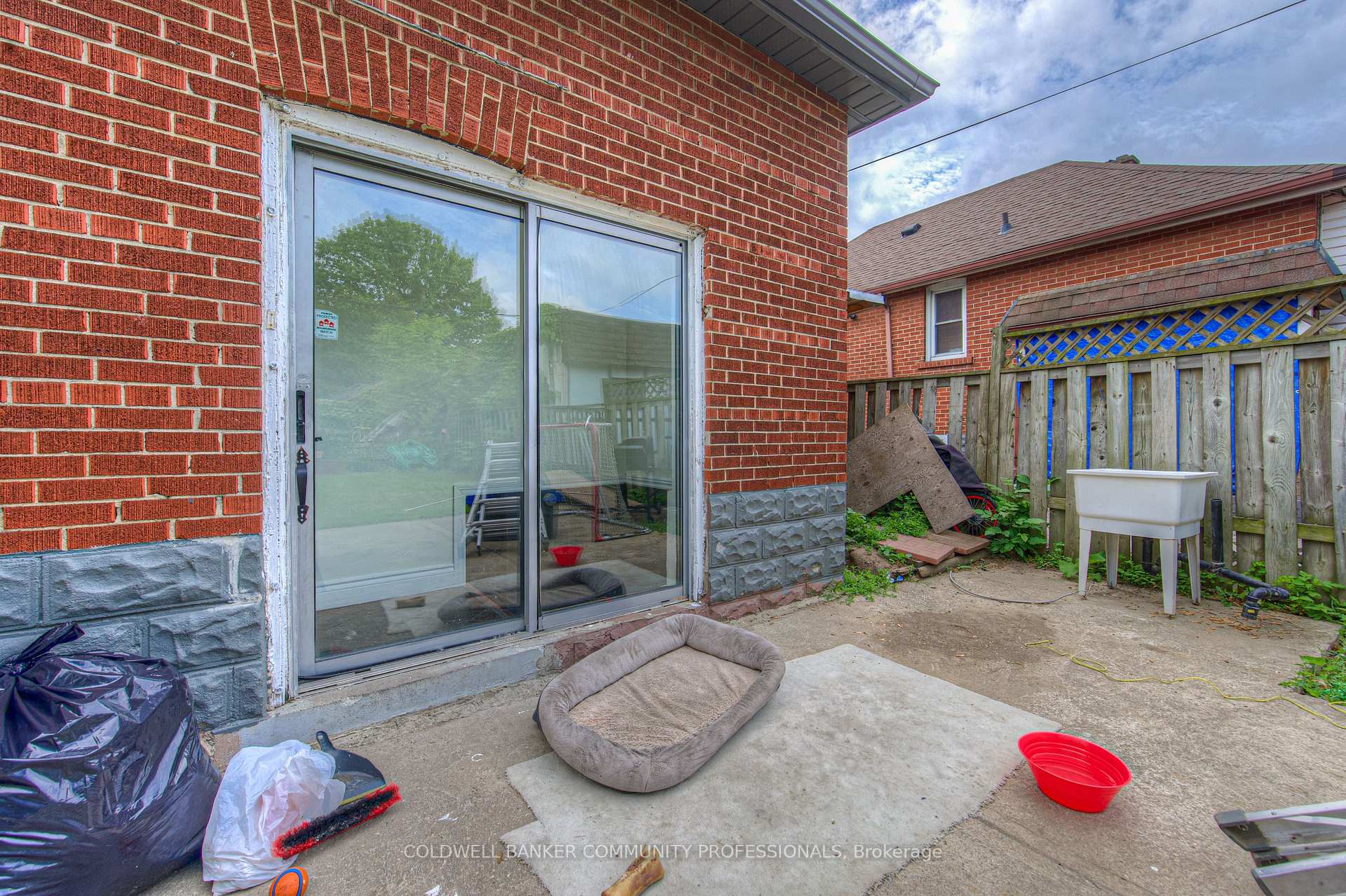 Photo 28 of 153 Fairfield Avenue, Hamilton, Homeside — HOMEH