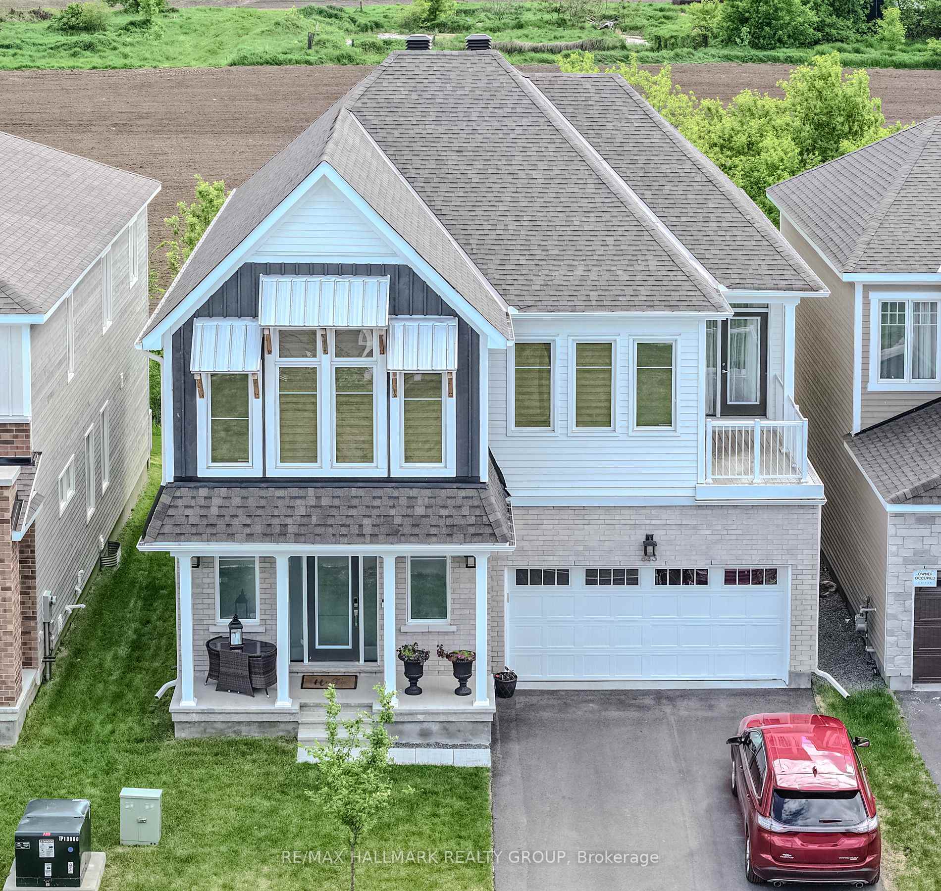 Front of 643 Terrier Circle