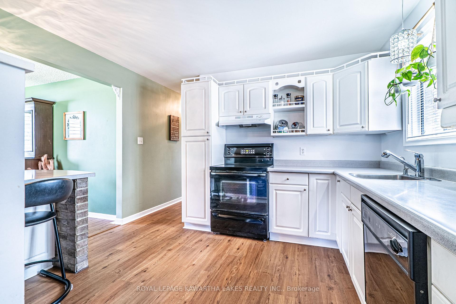 Photo 13 of 115 Meadowlands Drive, Brock, Cannington — HOMEH