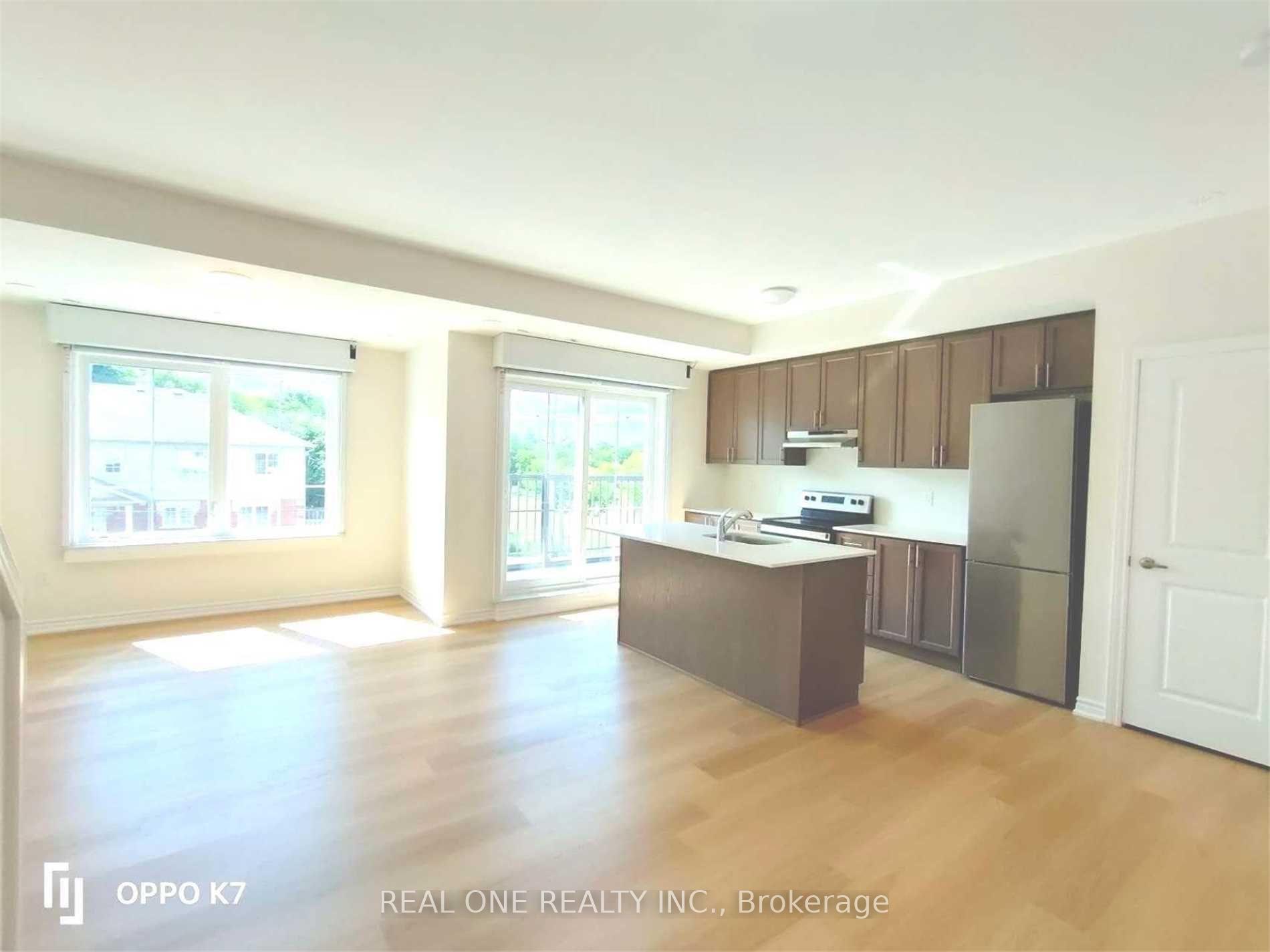 Photo 2 of Unit 5, 490 Beresford Path, Oshawa, Central — HOMEH