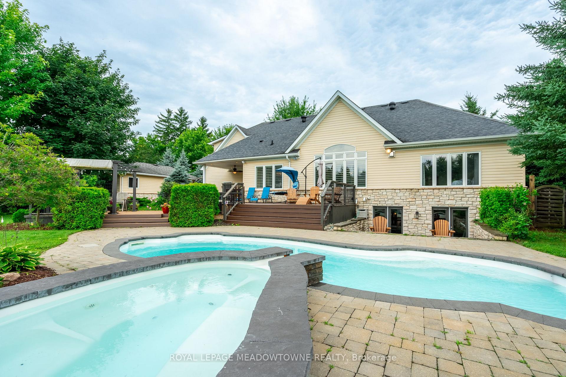 Photo 2 of 128 Carlisle Road, Hamilton, Carlisle — HOMEH