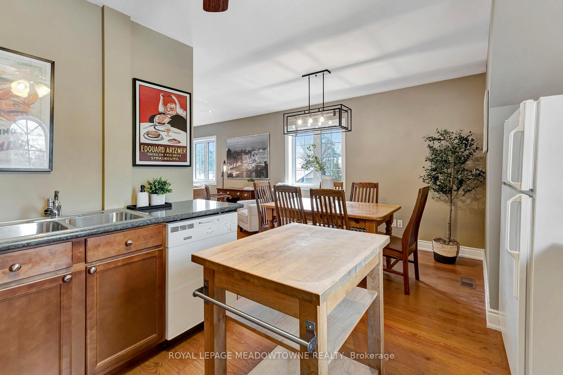Photo 35 of 128 Carlisle Road, Hamilton, Carlisle — HOMEH