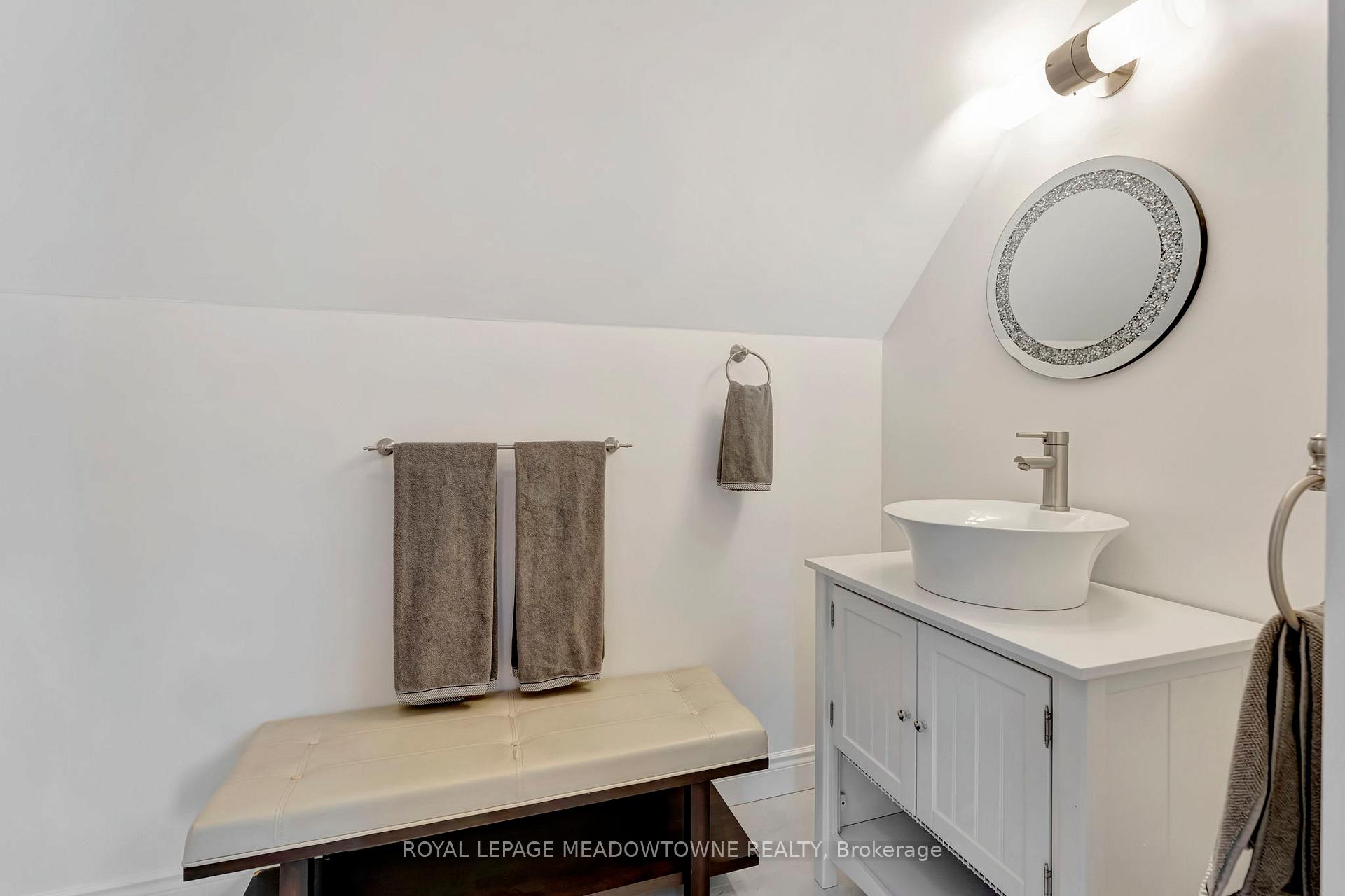 Photo 36 of 128 Carlisle Road, Hamilton, Carlisle — HOMEH