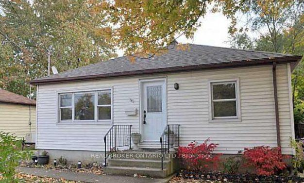 Photo 3 of 16 Oriole Crescent, Hamilton, McQuesten — HOMEH