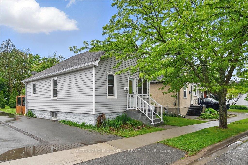Photo 2 of 26 Hamilton Street, St. Catharines, Western Hill — HOMEH