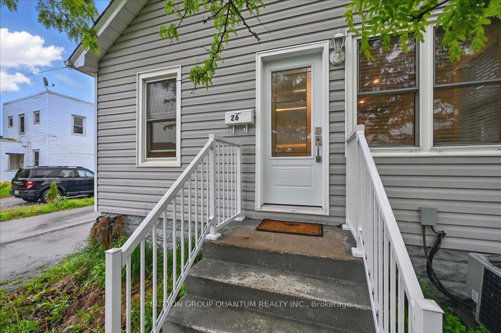 Photo 6 of 26 Hamilton Street, St. Catharines, Western Hill — HOMEH