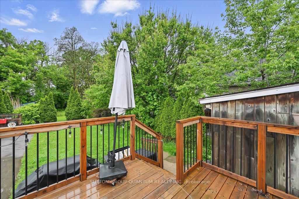 Photo 11 of 26 Hamilton Street, St. Catharines, Western Hill — HOMEH