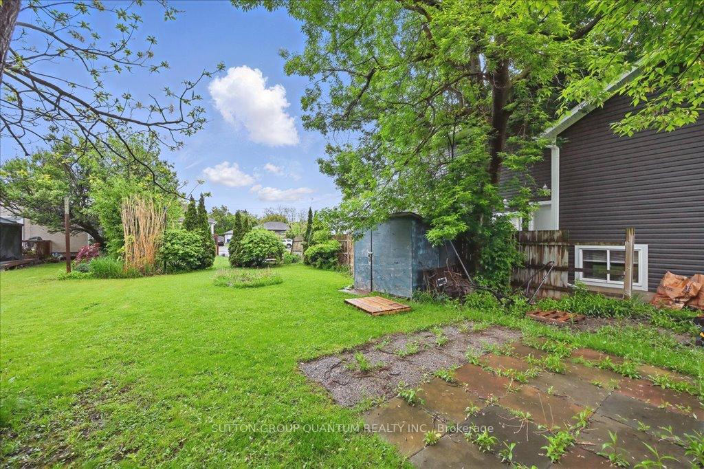 Photo 15 of 26 Hamilton Street, St. Catharines, Western Hill — HOMEH