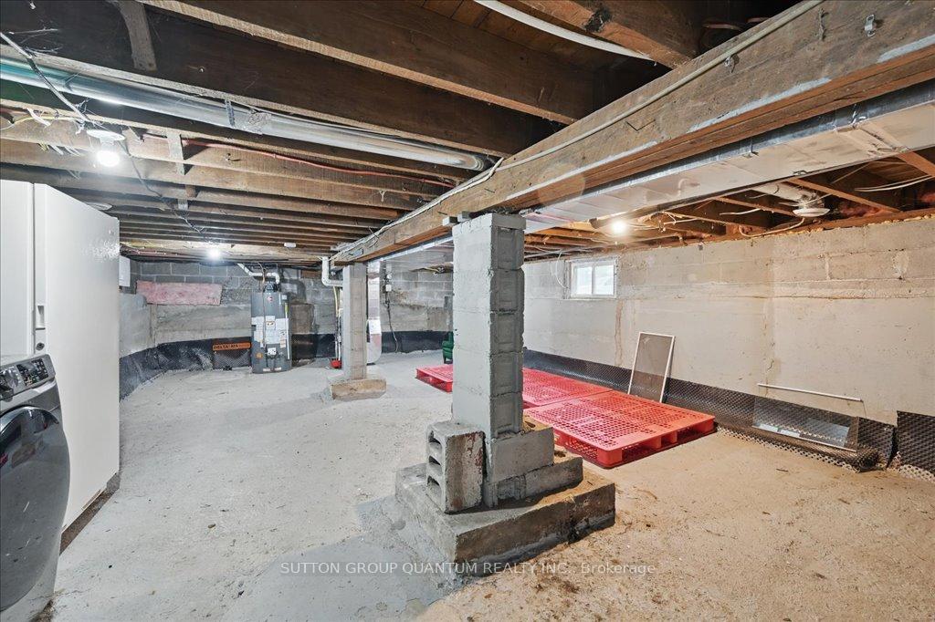 Photo 16 of 26 Hamilton Street, St. Catharines, Western Hill — HOMEH