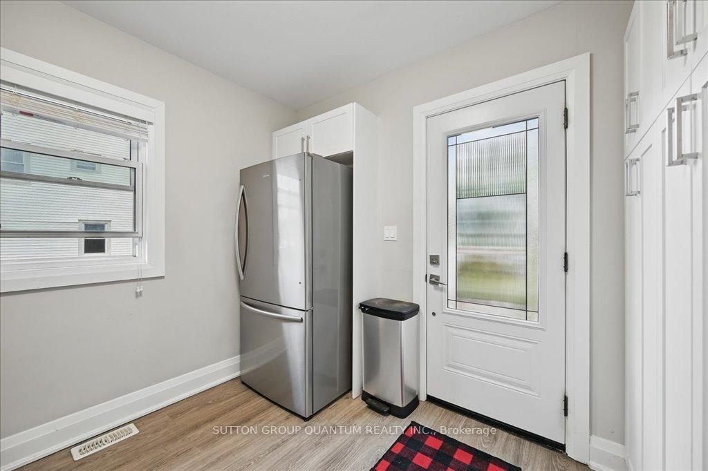 Photo 18 of 26 Hamilton Street, St. Catharines, Western Hill — HOMEH