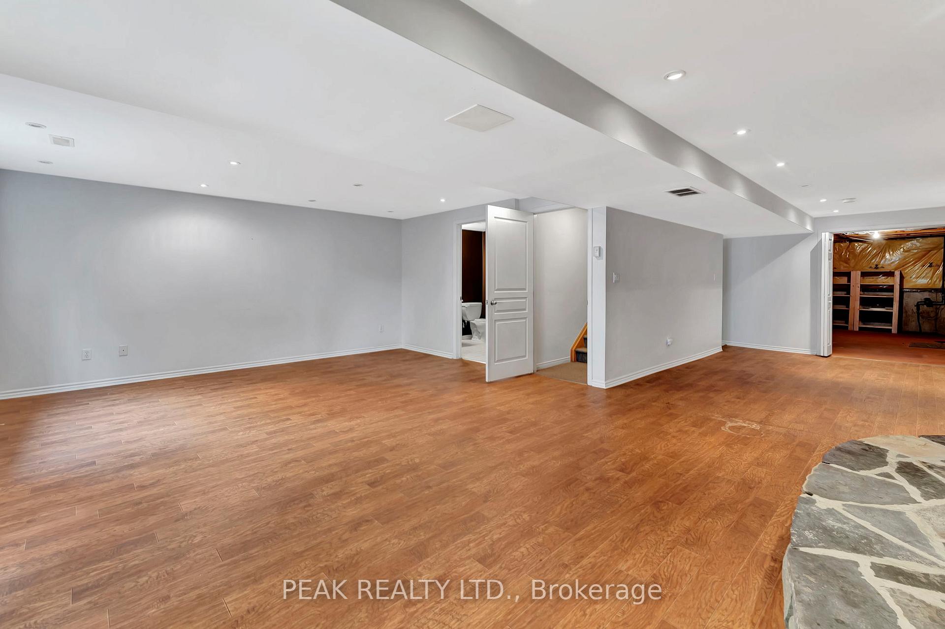 Photo 25 of 30 Savannah Ridge Drive, Brant, Paris — HOMEH