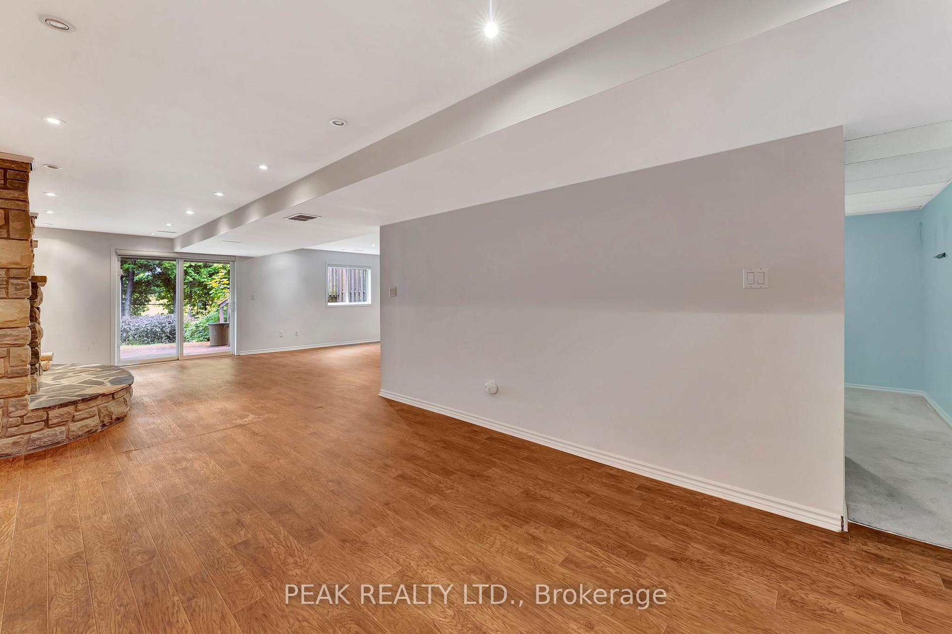 Photo 26 of 30 Savannah Ridge Drive, Brant, Paris — HOMEH